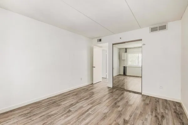 $2,350 | 7950 East Camelback Road, Unit 305, Scottsdale, AZ 85251