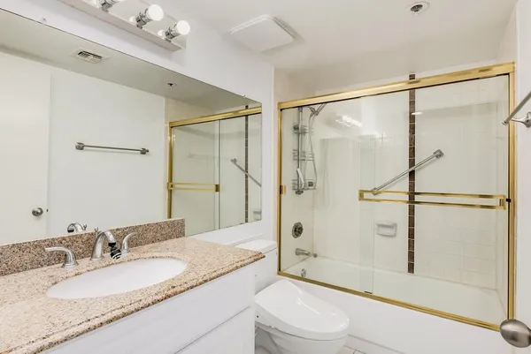 $2,350 | 7950 East Camelback Road, Unit 305, Scottsdale, AZ 85251