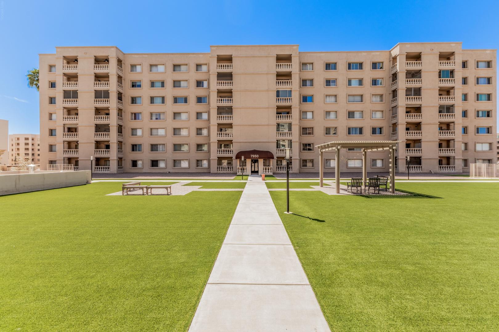 7950 East Camelback Road, Unit 305 Scottsdale, AZ 85251 - Photo 20 of 34 Photo #20