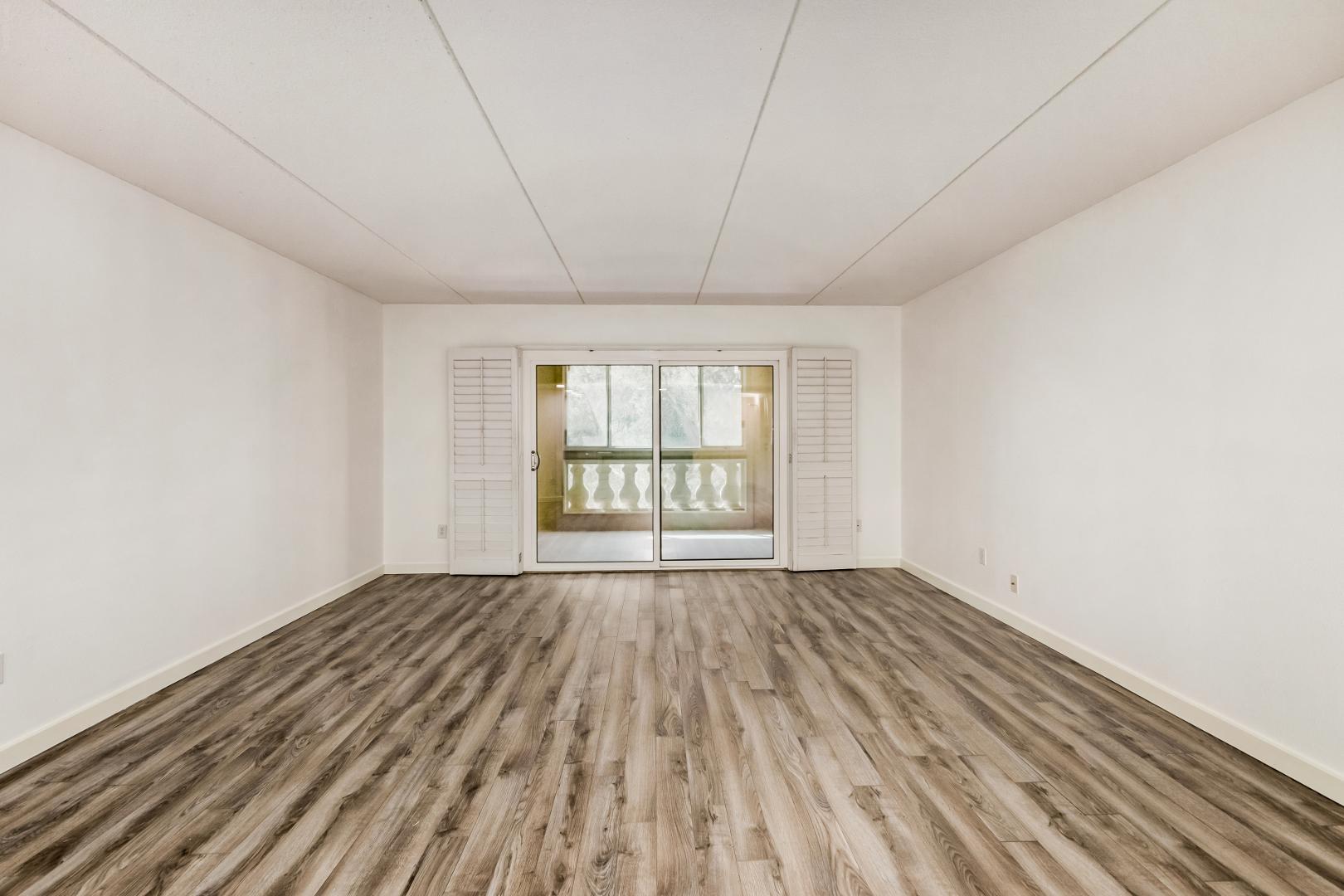 7950 East Camelback Road, Unit 305 Scottsdale, AZ 85251 - Photo 6 of 34 Photo #6