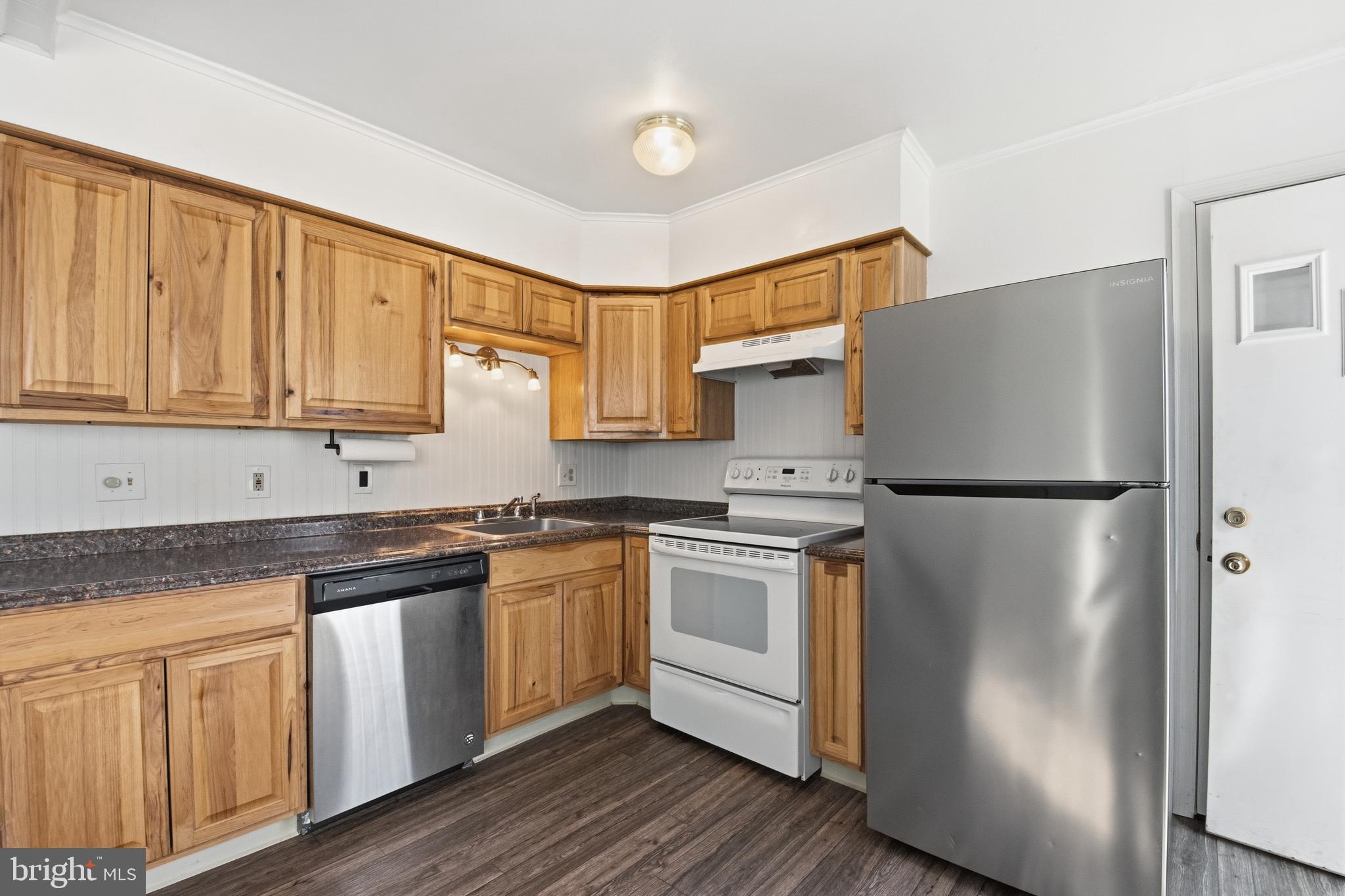 1469 Cedarhurst Road Shady Side, MD 20764 - Photo 7 of 19