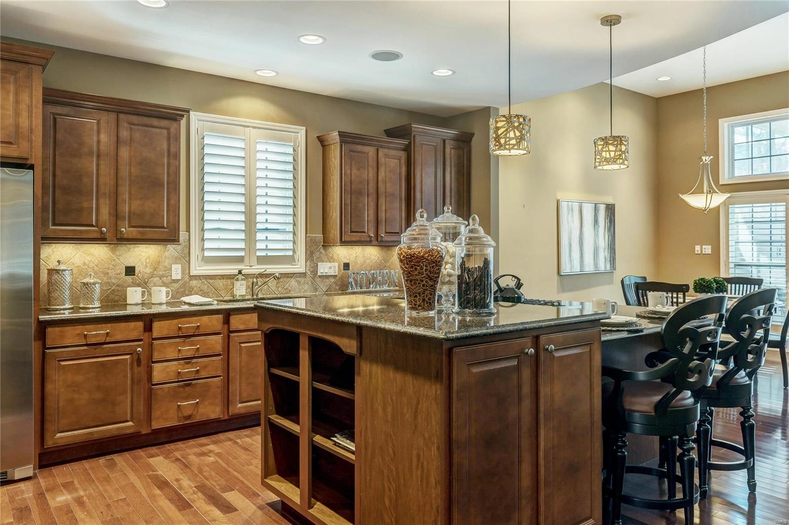 16338 Baxter Road Chesterfield, MO 63005 - Photo 11 of 35 Gallery Image 11