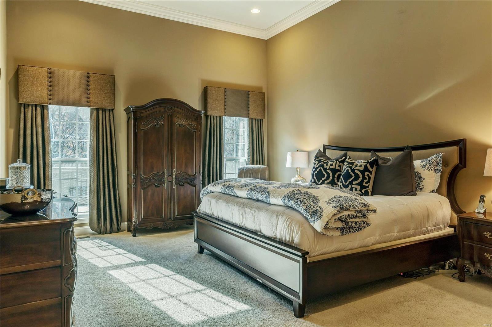 16338 Baxter Road Chesterfield, MO 63005 - Photo 20 of 35 Gallery Image 20