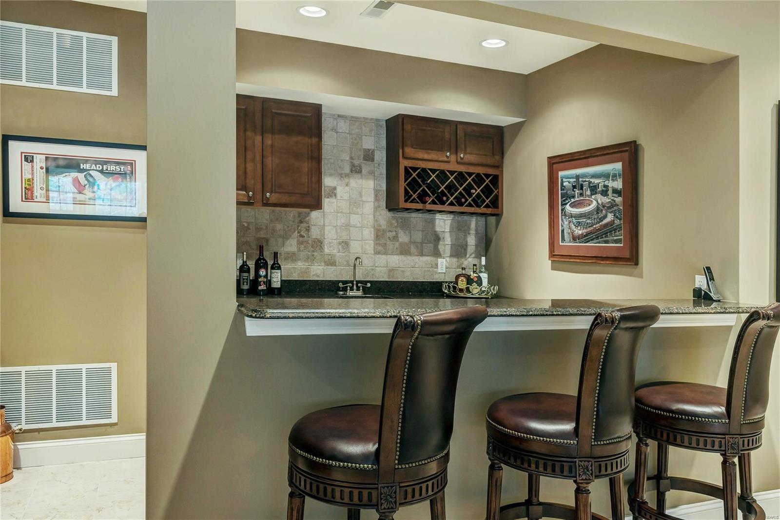 16338 Baxter Road Chesterfield, MO 63005 - Photo 29 of 35 Gallery Image 29