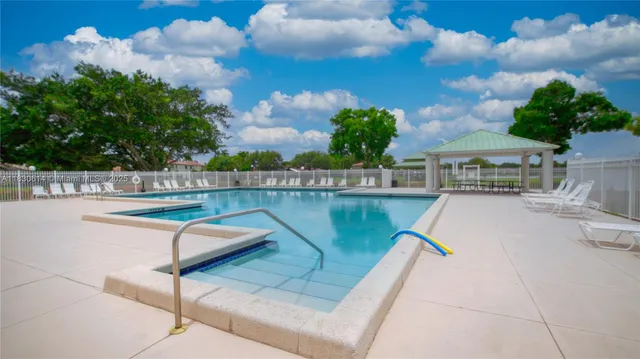 $3,500 | 11101 Southwest 15th Manor, Unit 11101, Davie, FL 33324