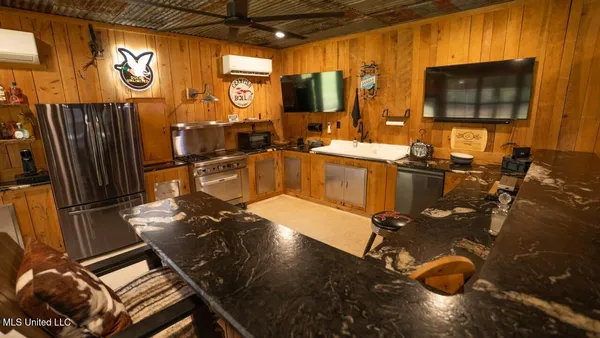 $799,000 | 14937 Highway 24, Woodville, MS 39669