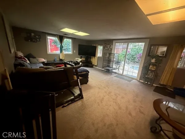 $735,000 | 27135 Cabrera Avenue, Saugus, CA 91350