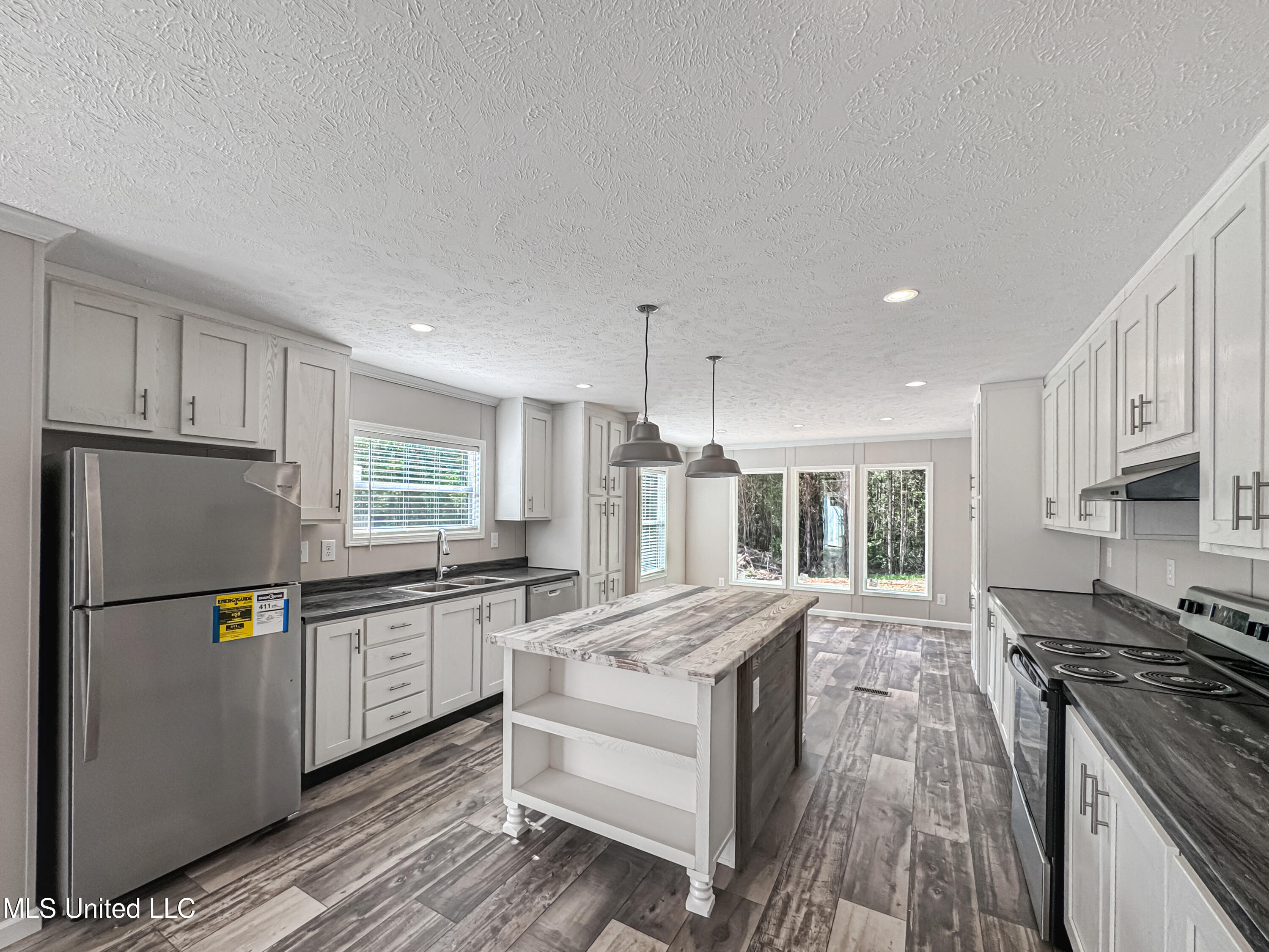 108 Brumley Lane Mize, MS 39116 - Photo 18 of 37 IMG_3854