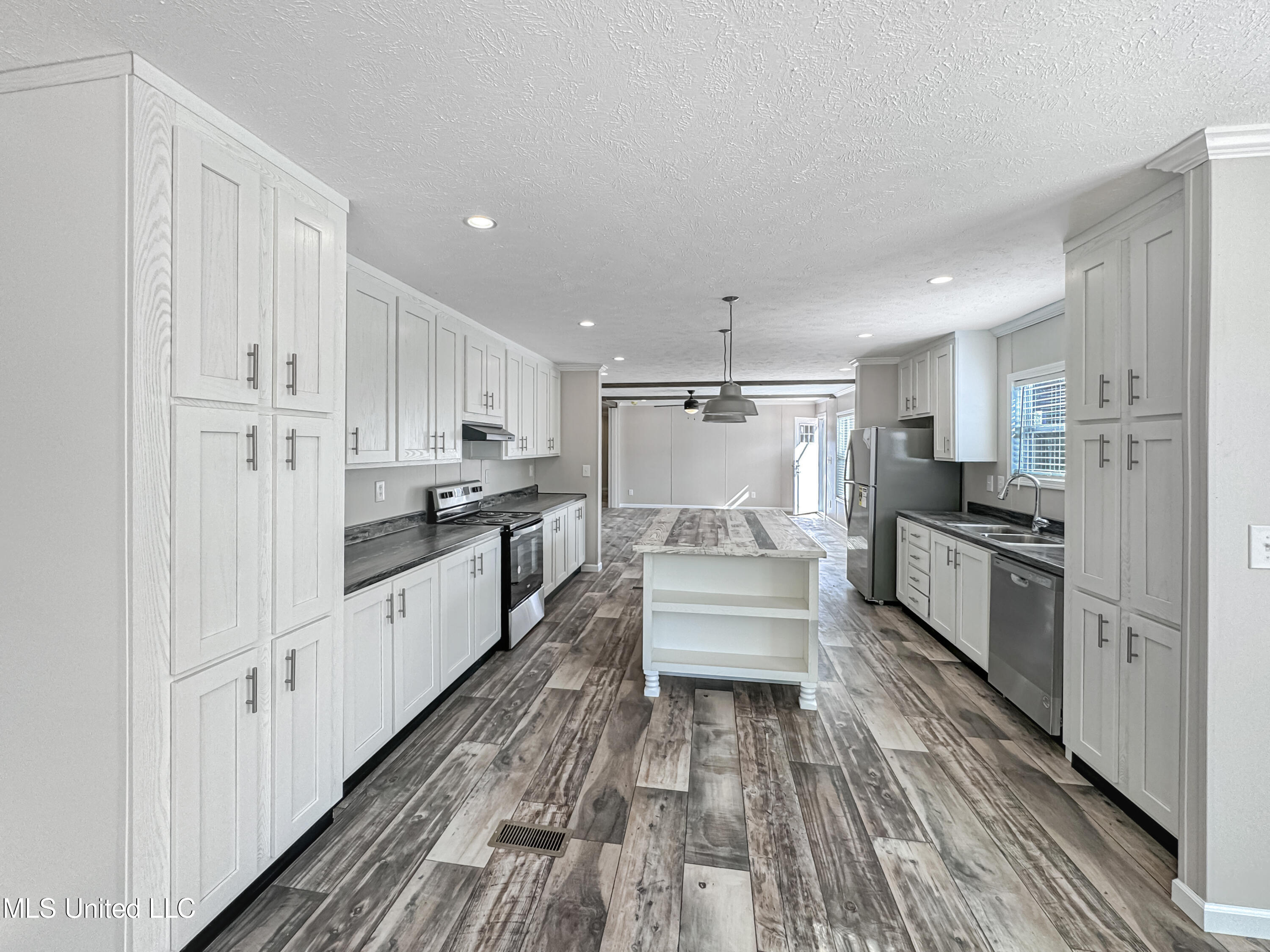 108 Brumley Lane Mize, MS 39116 - Photo 19 of 37 IMG_3853