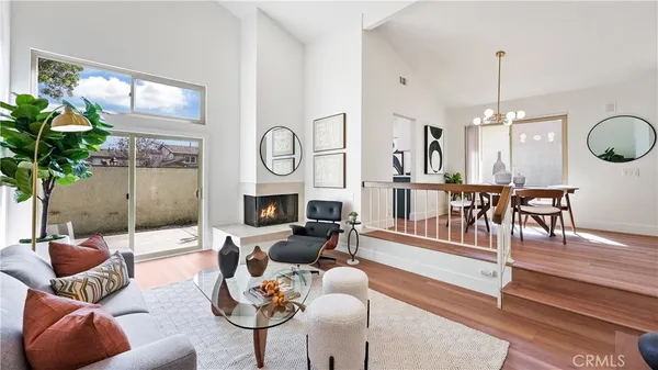 $1,099,000 | 8 Evening Breeze, Irvine, CA 92603