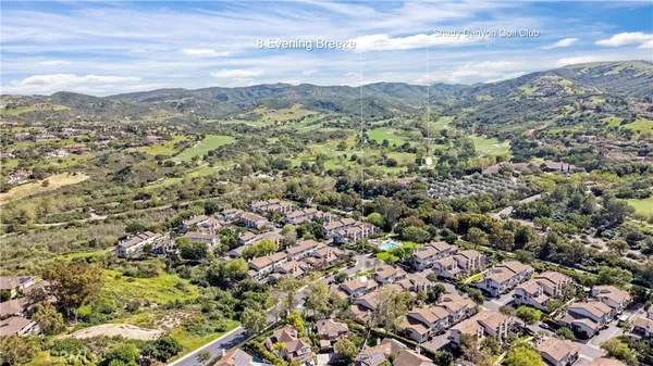 $1,099,000 | 8 Evening Breeze, Irvine, CA 92603