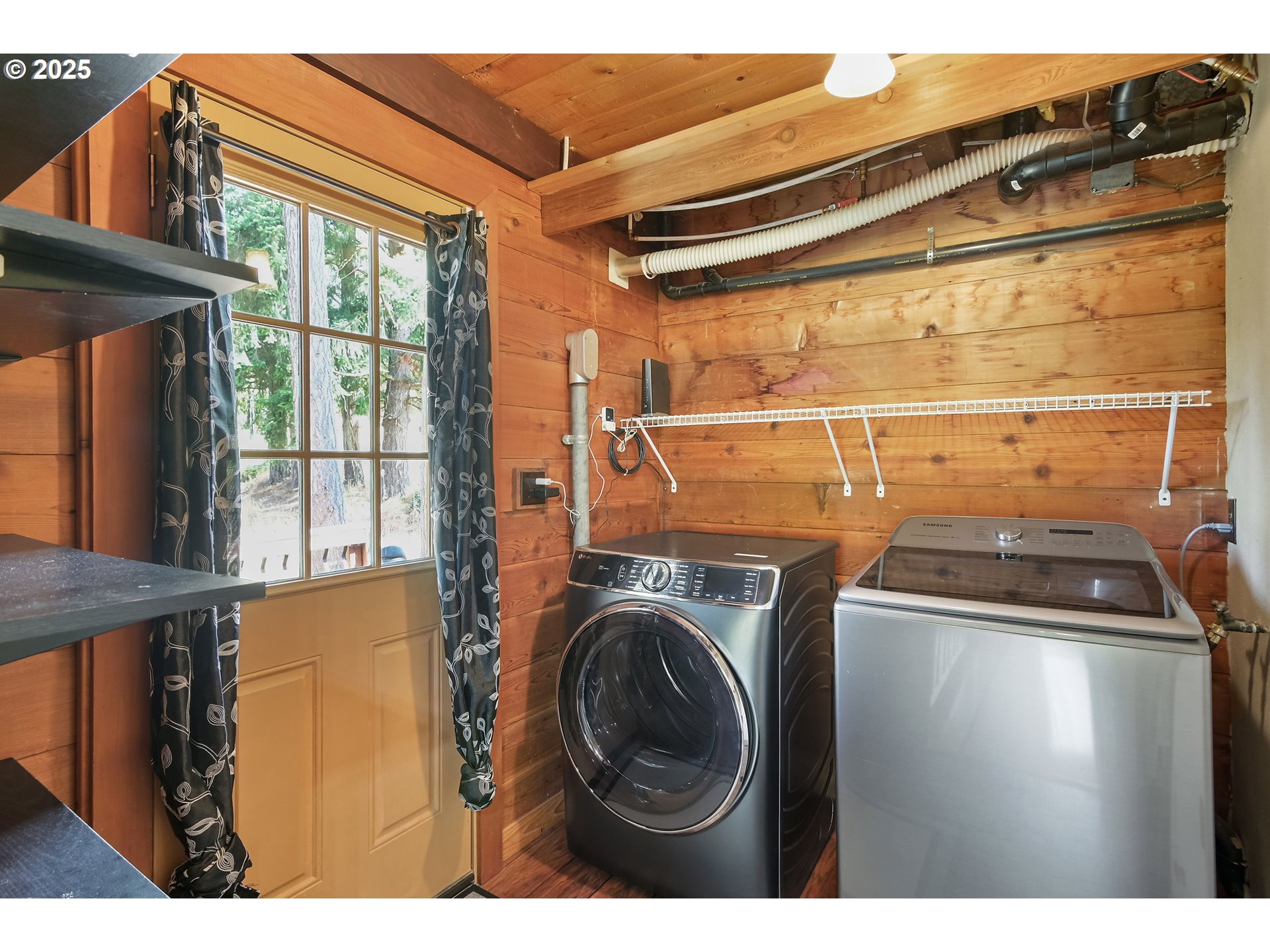 300 Modrow Road Kalama, WA 98625 - Photo 16 of 48 Utility Room
