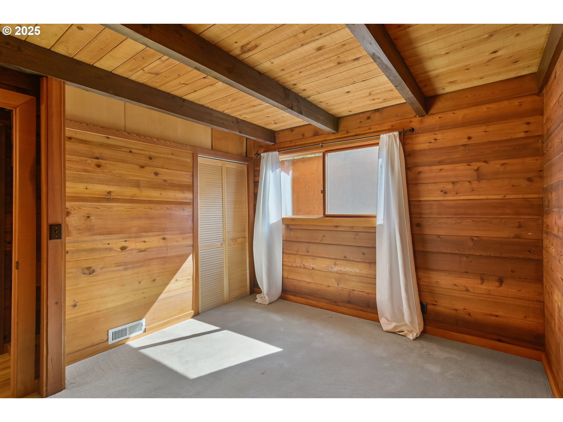 300 Modrow Road Kalama, WA 98625 - Photo 17 of 48 Bedroom