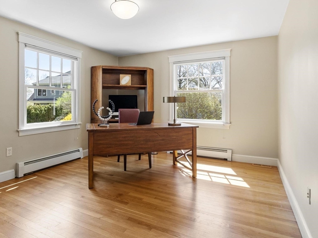 16 Hastings Road Lexington, MA 02421 - Photo 19 of 40
