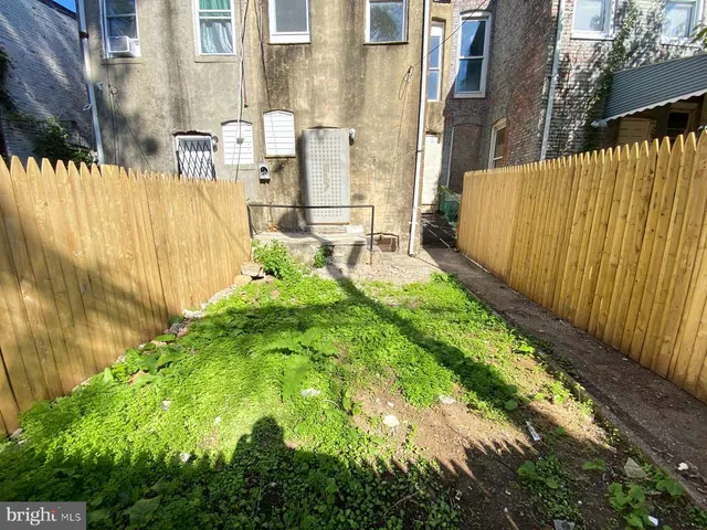 $1,495 | 3015 Rayner Avenue, Baltimore, MD 21216