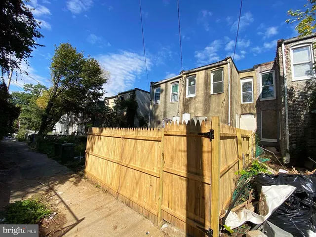 $1,495 | 3015 Rayner Avenue, Baltimore, MD 21216