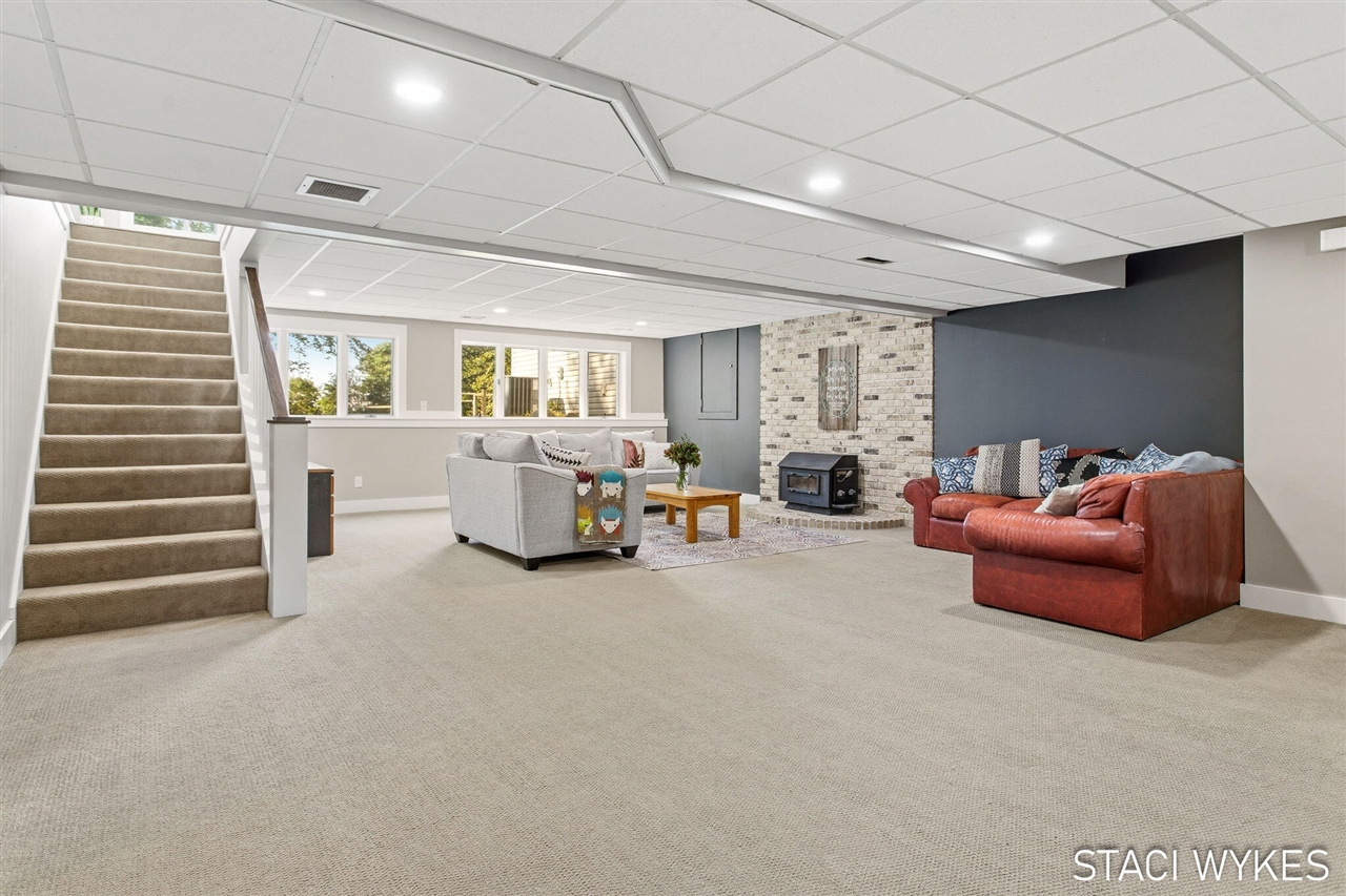 2550 Ranchland Drive Southwest Byron Center, MI 49315 - Photo 45 of 76