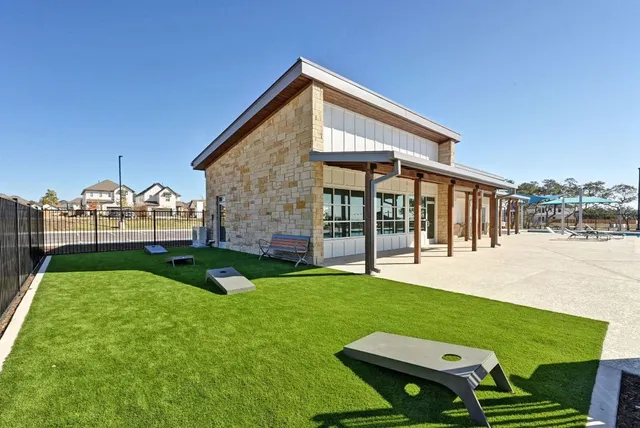 $2,900 | 144 Granit Oak Drive, Dripping Springs, TX 78620