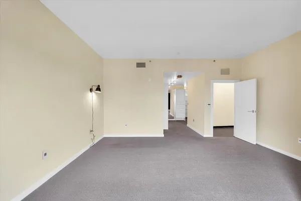 $670,000 | 301 North Neil Street, Unit 808809, Champaign, IL 61820