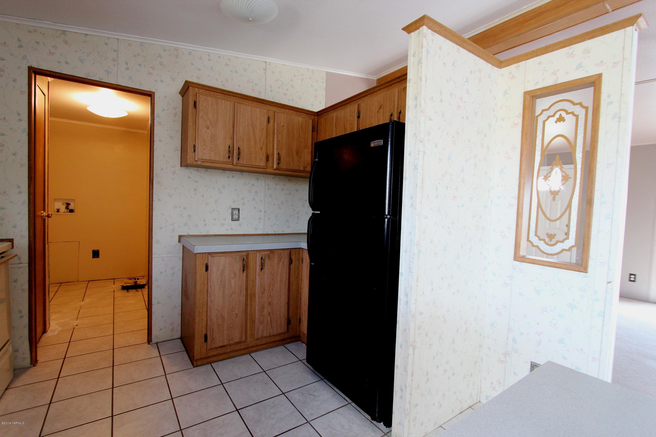 12381 Postma Road Moxee, WA 98936 - Photo 17 of 20 a view of a storage & utility room