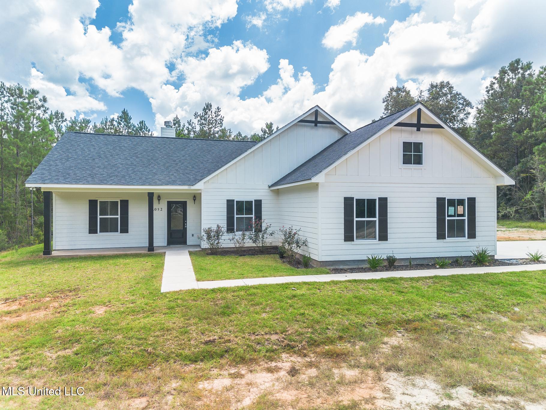 22052 Pine Haven Saucier, MS 39574 - Photo 2 of 21 Front