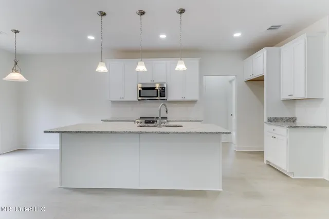 $399,000 | 22052 Pine Haven, Saucier, MS 39574