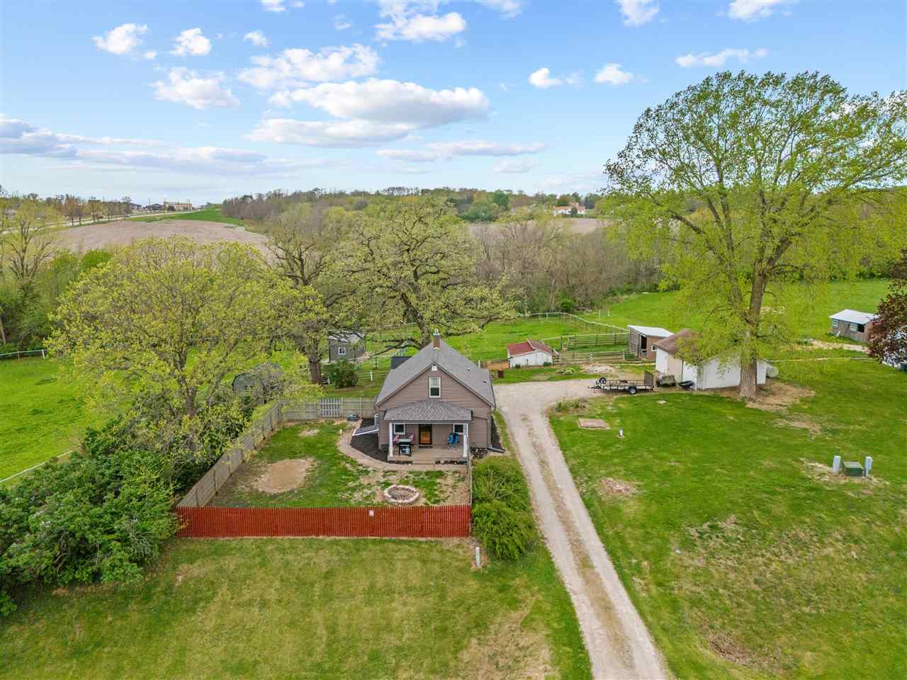 3802 Tipton Road Muscatine, IA 52761 - Photo 22 of 44 Gallery Image 22