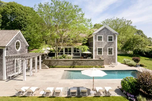 $14,950,000 | 15 Hither Lane, East Hampton, NY 11937