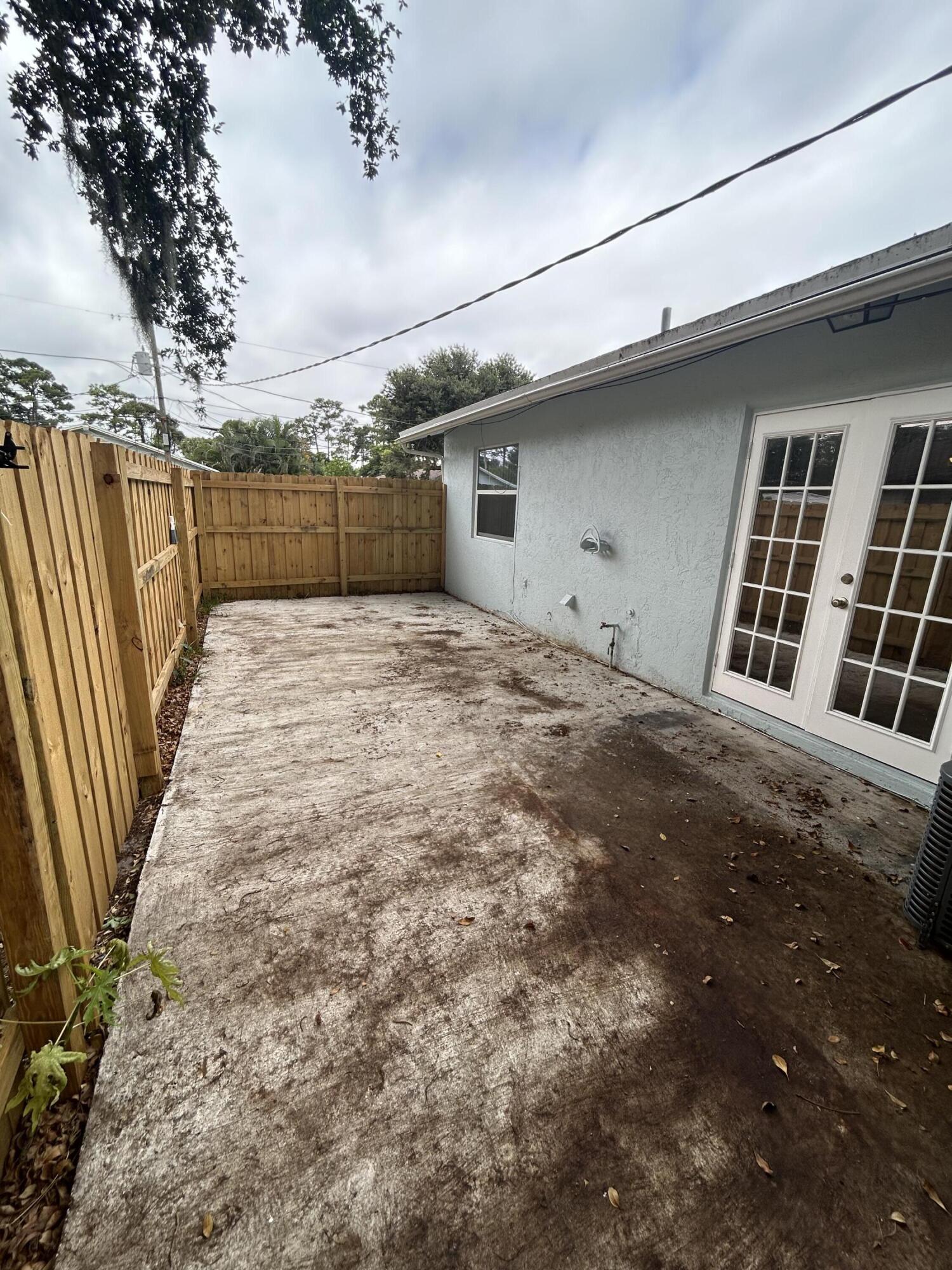 3045 Jackson Avenue Greenacres, FL 33463 - Photo 14 of 16 IMG_7527