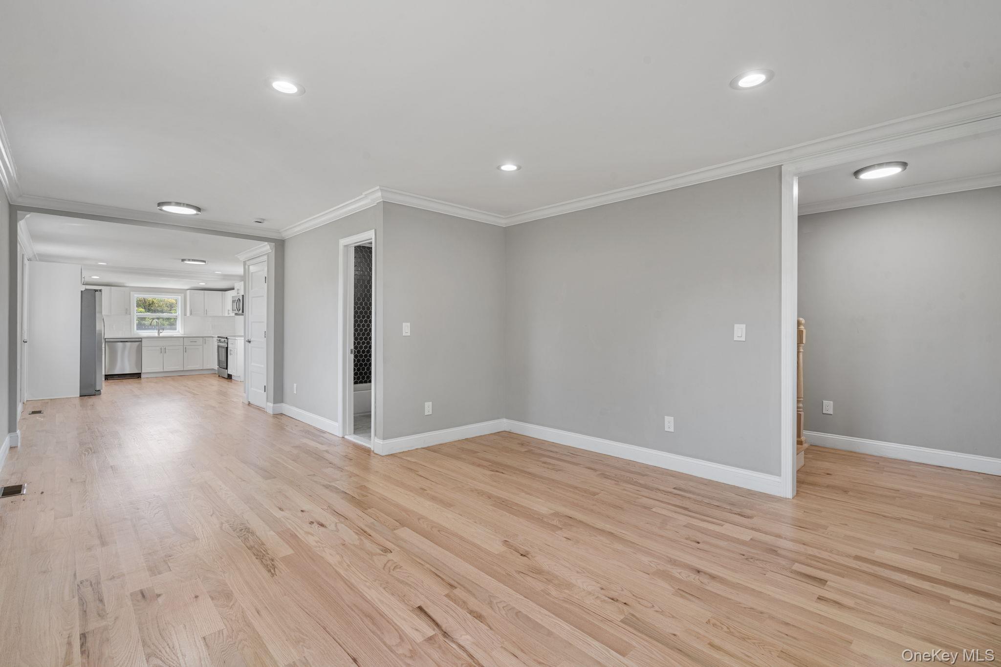 7600 Main Road, Unit 1 East Marion, NY 11939 - Photo 6 of 42