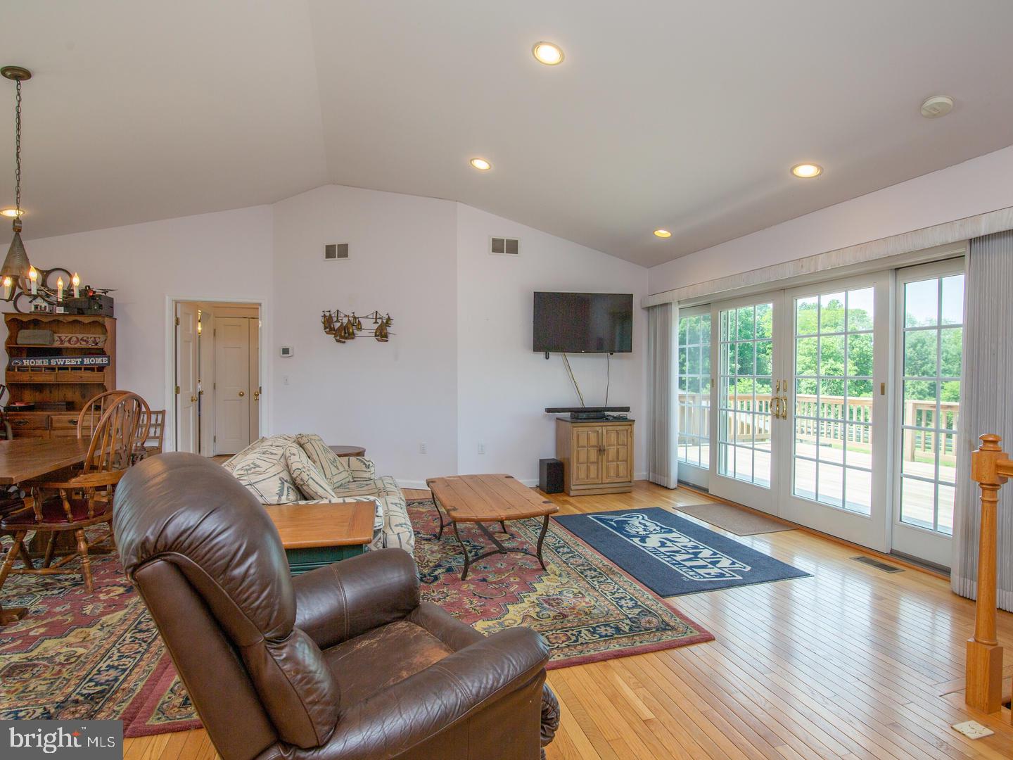 10 Mill Road Chester Springs, PA 19425 - Photo 25 of 34 Barn Apt Great Rm