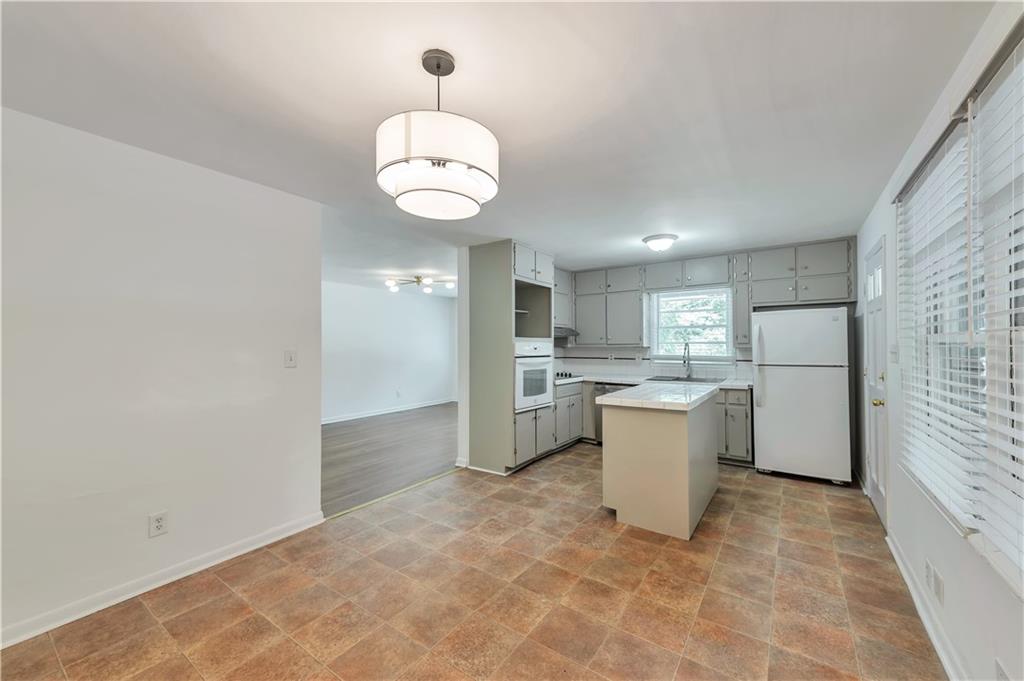 1728 Springer Street Northwest Atlanta, GA 30318 - Photo 9 of 15