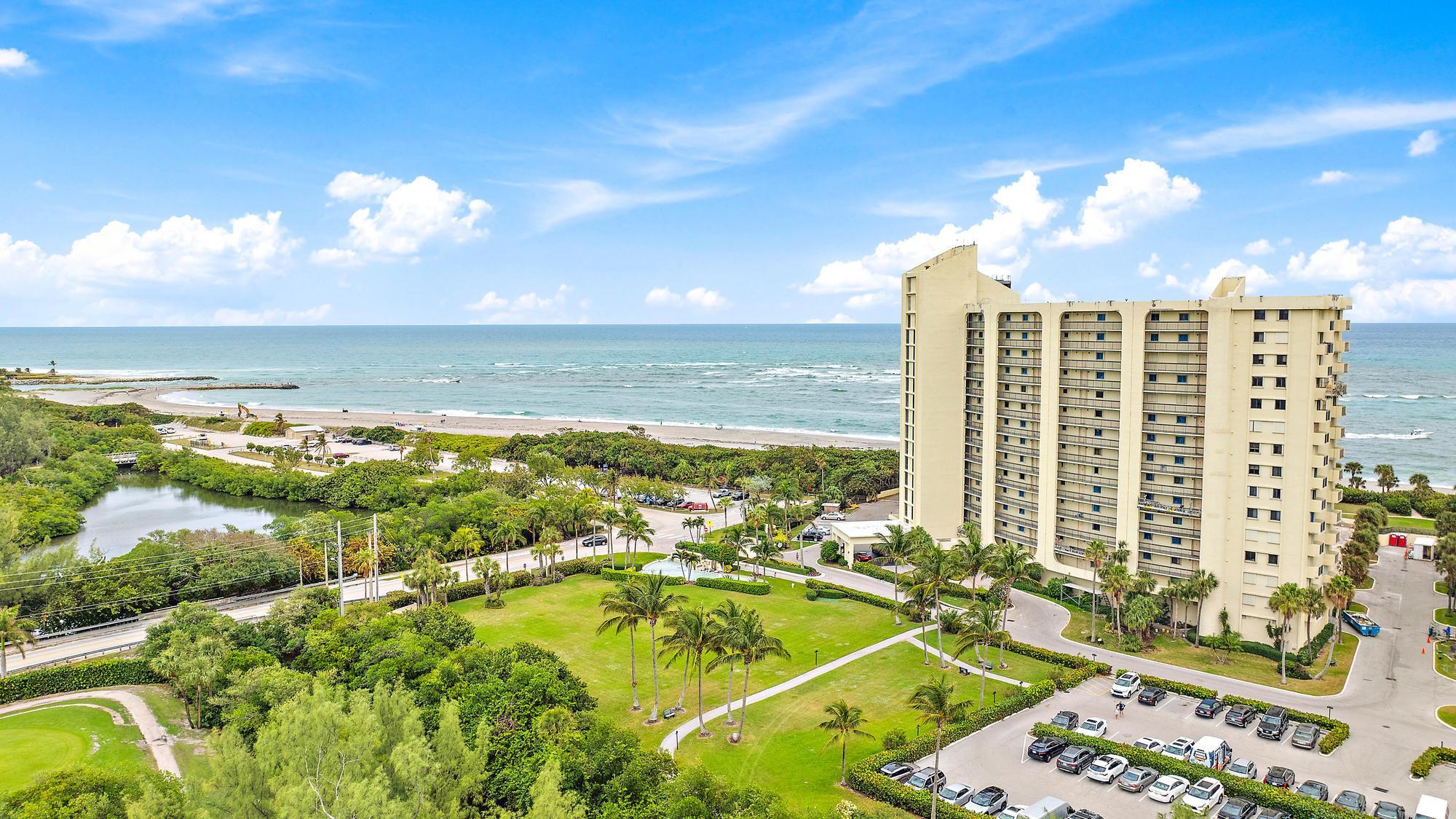 400 Ocean Trail Way, Unit 601 Jupiter, FL 33477 - Photo 20 of 42 a view of a city