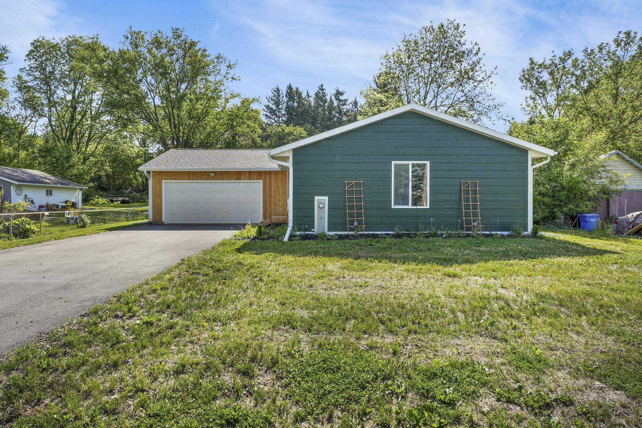 207 South Rutland Street Brooklyn, WI 53521 - Photo 48 of 61