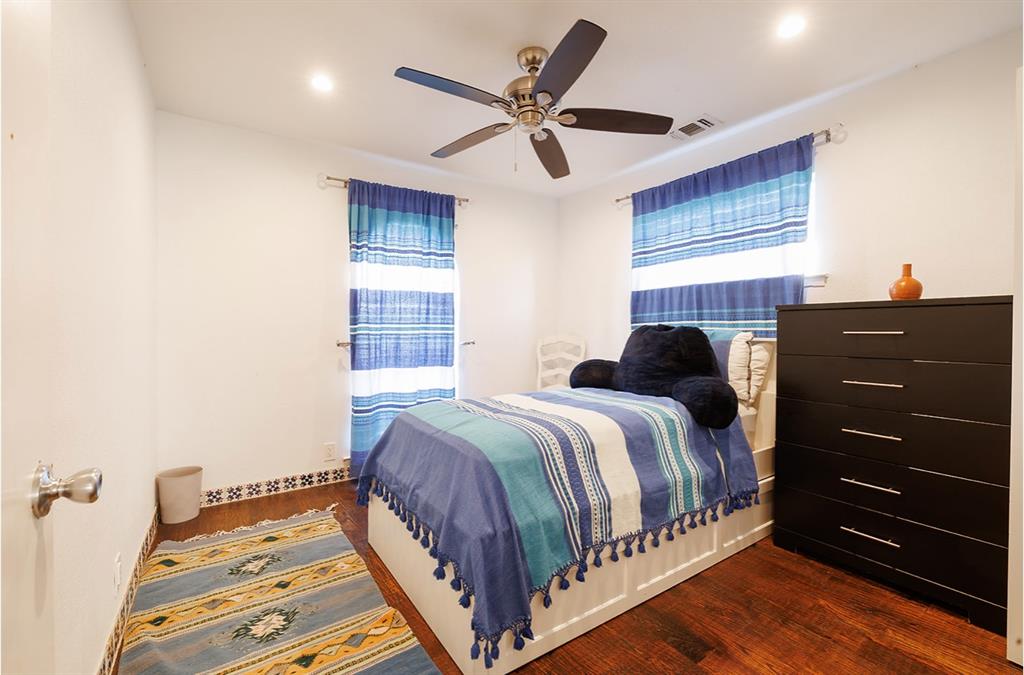 8204 County Road 1061 Blue Ridge, TX 75424 - Photo 16 of 33 a bedroom with a bed and window