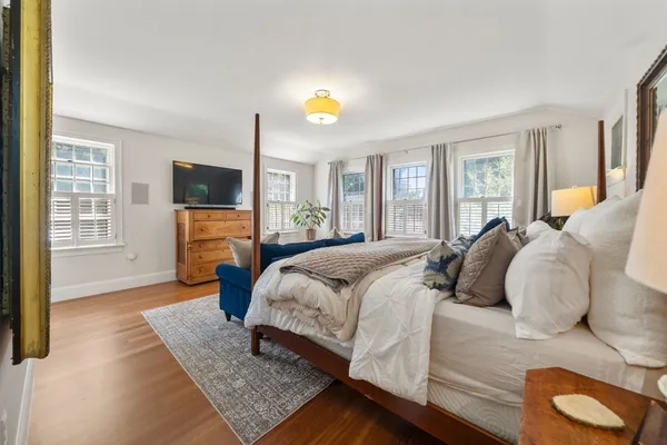 $2,699,000 | 104 Standish Street, Duxbury, MA 02332
