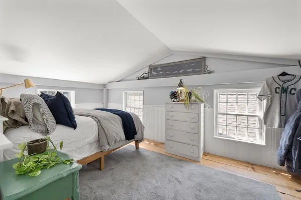 $2,699,000 | 104 Standish Street, Duxbury, MA 02332