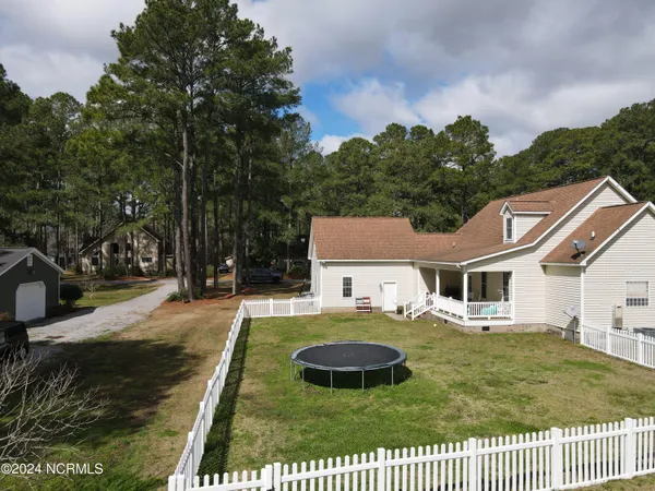$320,000 | 402 Confederate Street, Windsor, NC 27983