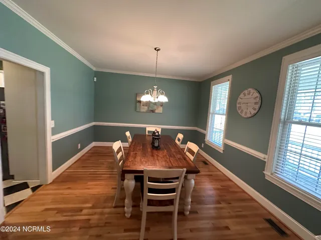 $320,000 | 402 Confederate Street, Windsor, NC 27983