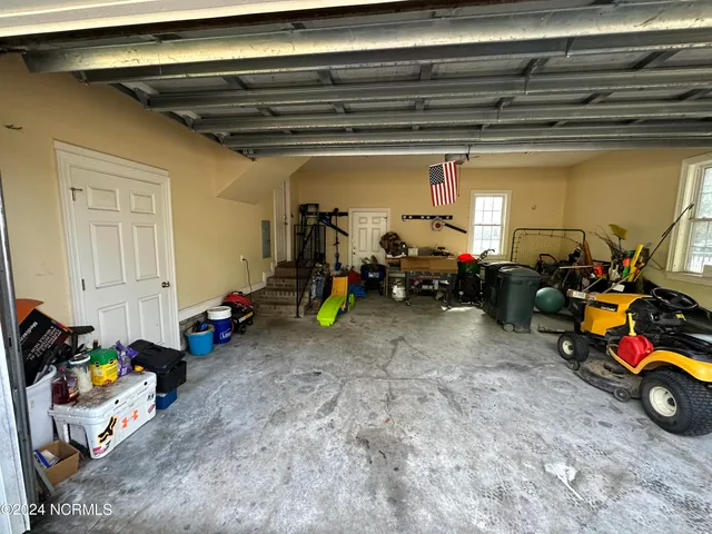 $320,000 | 402 Confederate Street, Windsor, NC 27983