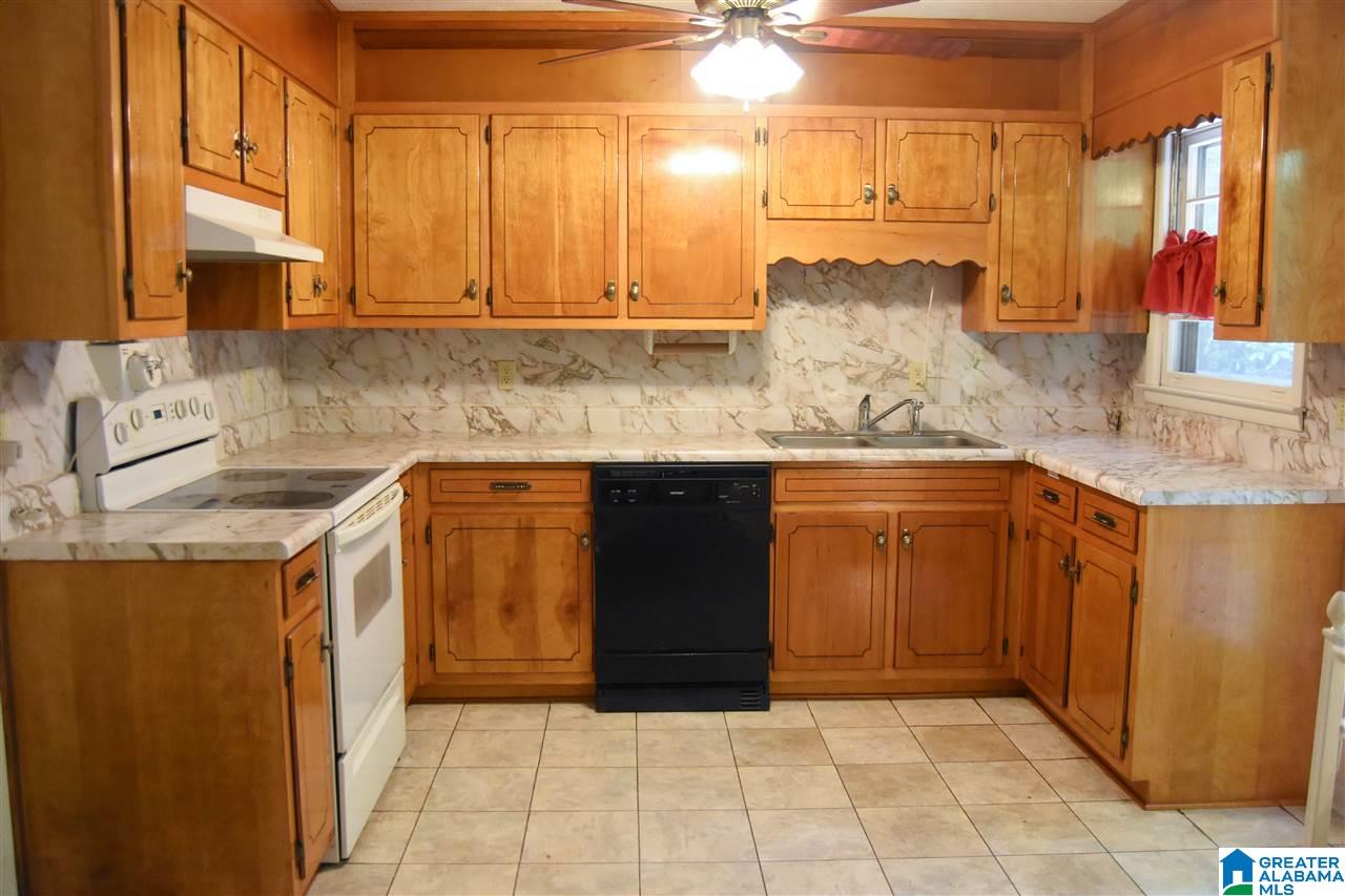 235 Pace Circle Anniston, AL 36207 - Photo 10 of 31