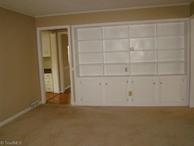 500 Cliff Road Asheboro, NC 27203 - Photo 4 of 16 Den/Family/Great Room. Built-Ins