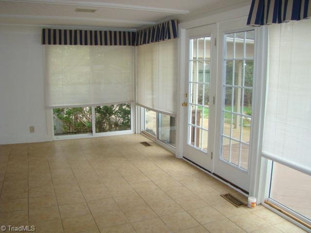 500 Cliff Road Asheboro, NC 27203 - Photo 8 of 16 Sunroom.