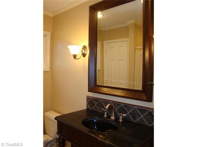 500 Cliff Road Asheboro, NC 27203 - Photo 10 of 16 Master Bath/Spa.