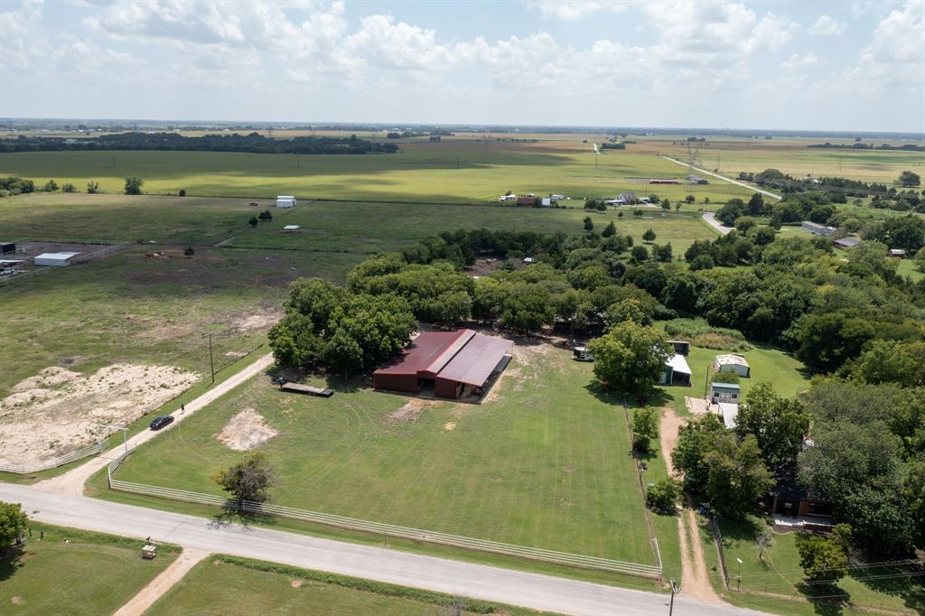 Tbd Palmyra Road Palmer, TX 75152 - Photo 4 of 31 a view of a city with an ocean