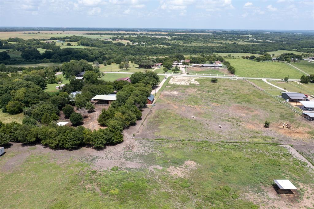 Tbd Palmyra Road Palmer, TX 75152 - Photo 8 of 31 a view of a lake with a city