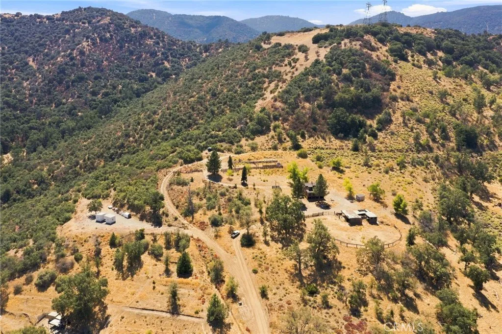 7700 Digier Road Frazier Park, CA 93225 - Photo 17 of 31 Gallery Image 17