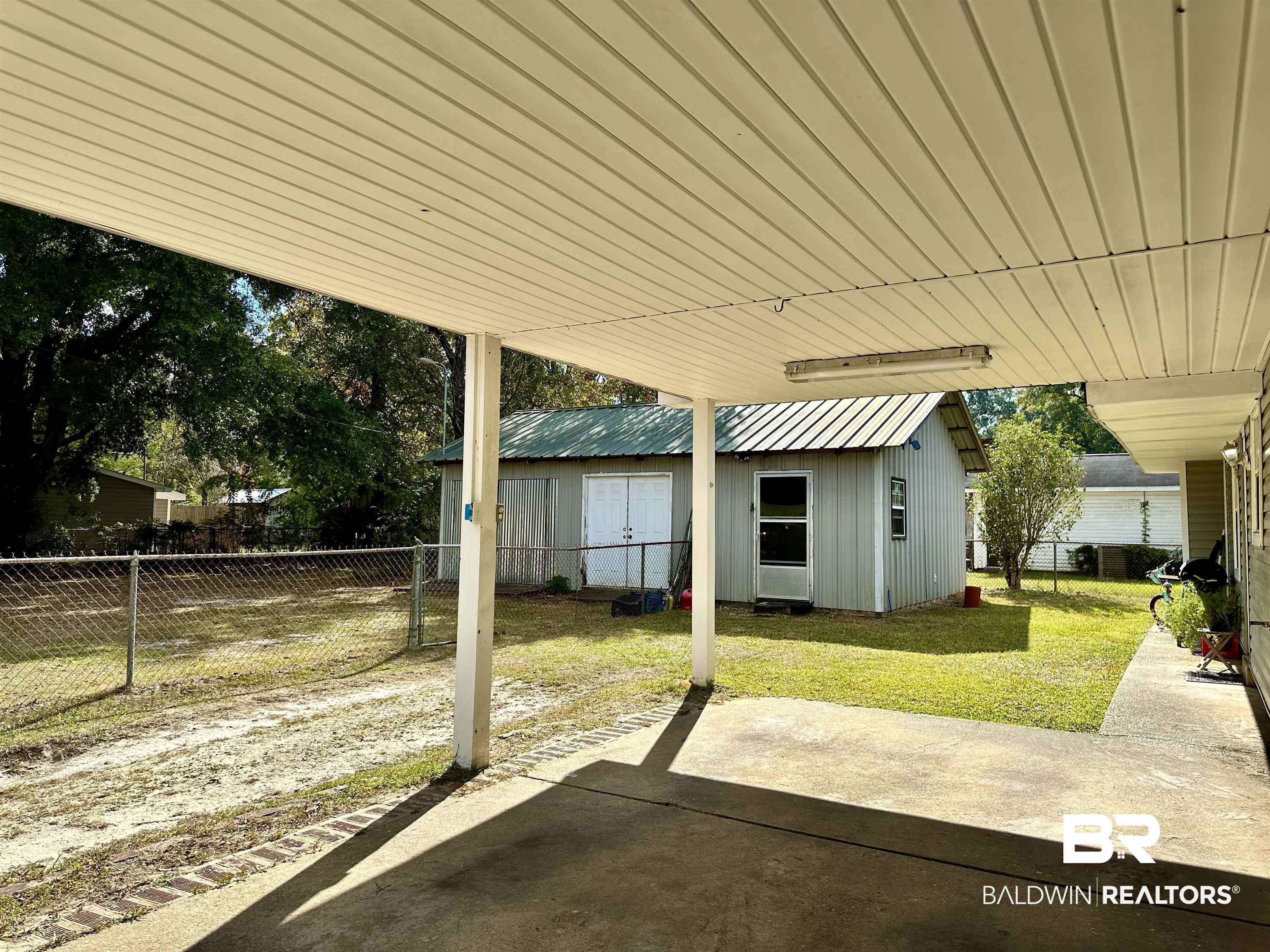 302 Luttrell Street Brewton, AL 36426 - Photo 16 of 18