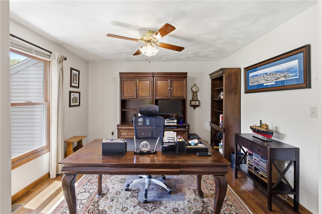4 High Ridge Drive Lincoln, RI 02865 - Photo 11 of 45