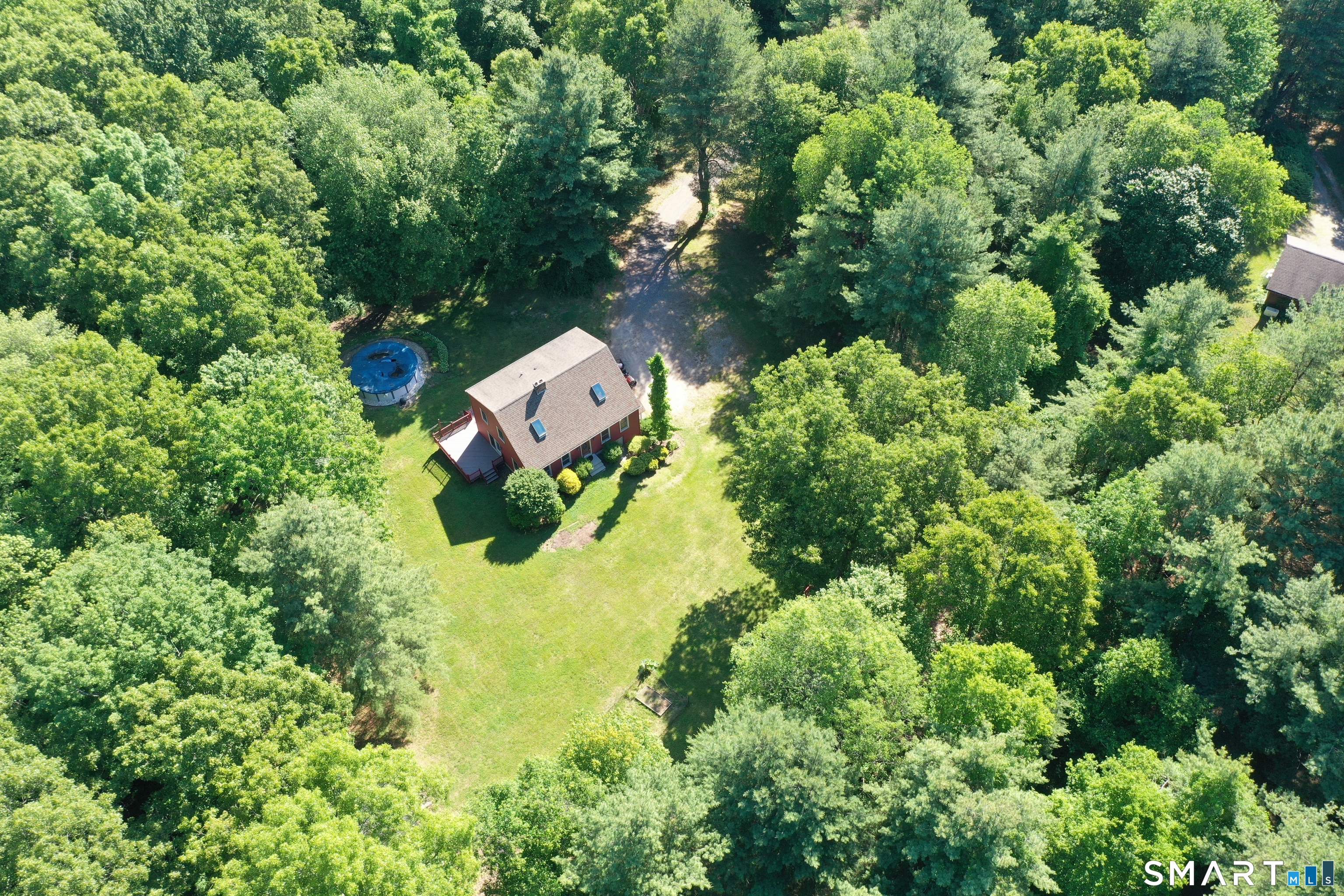 108 Fabyan Woodstock Road Thompson, CT 06255 - Photo 4 of 40